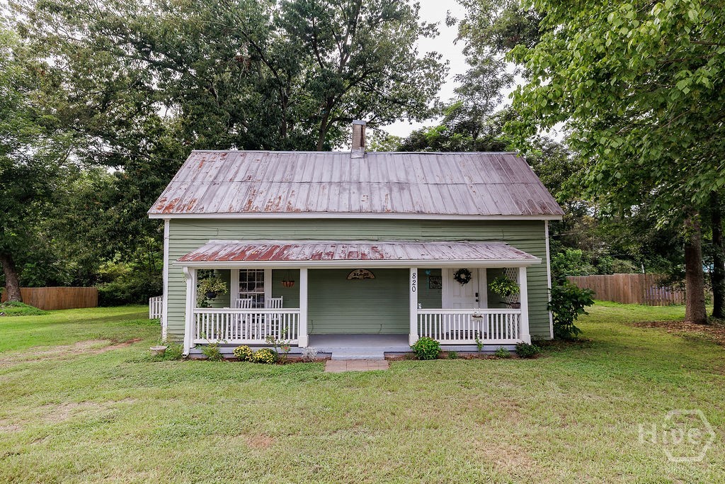 820 Whitehall Road Property Photo 1