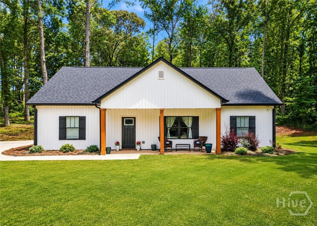 521 Borders Property Photo 1