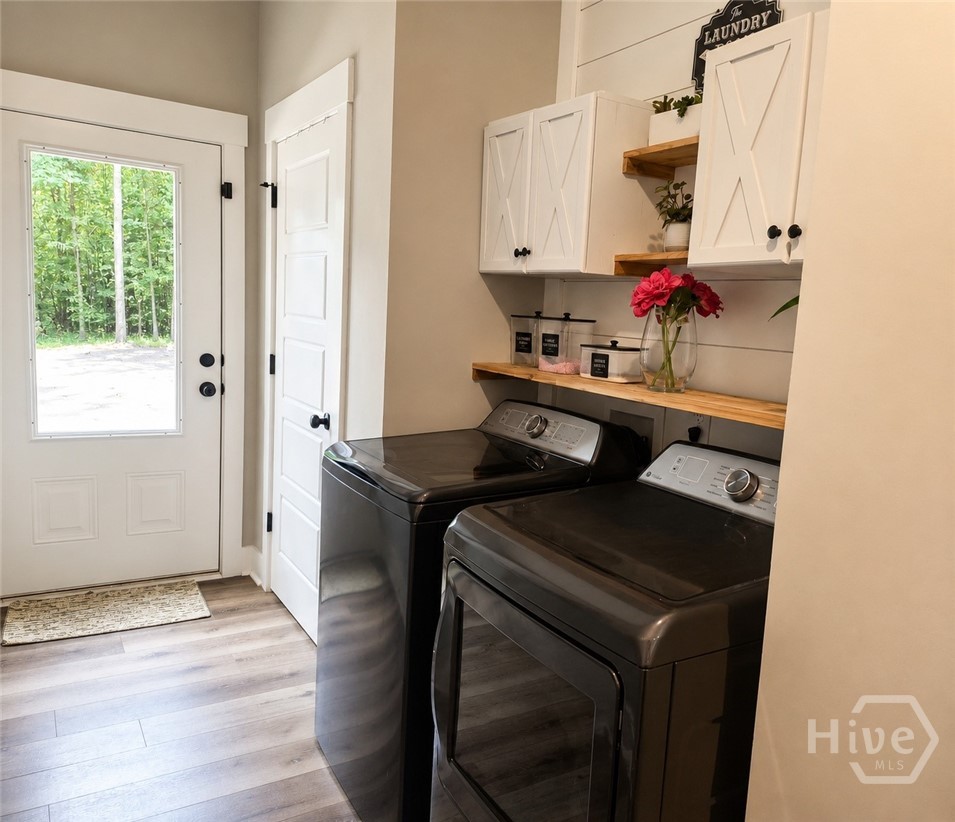 521 Borders Property Photo 4