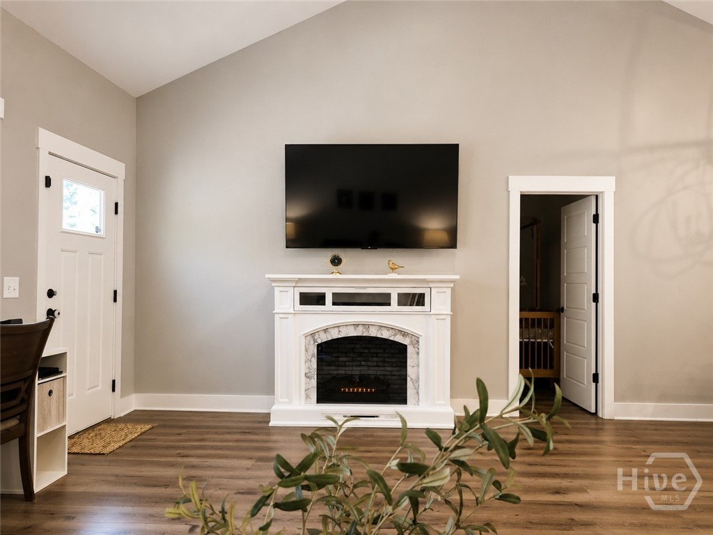 521 Borders Property Photo 17