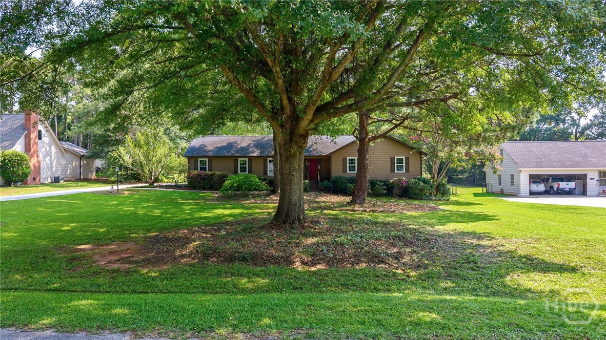 1161 Windsor Drive Property Photo 2