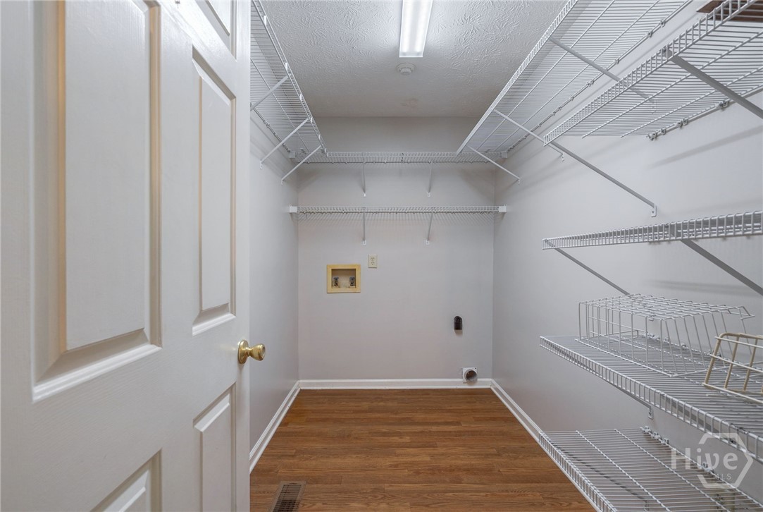 1161 Windsor Drive Property Photo 18