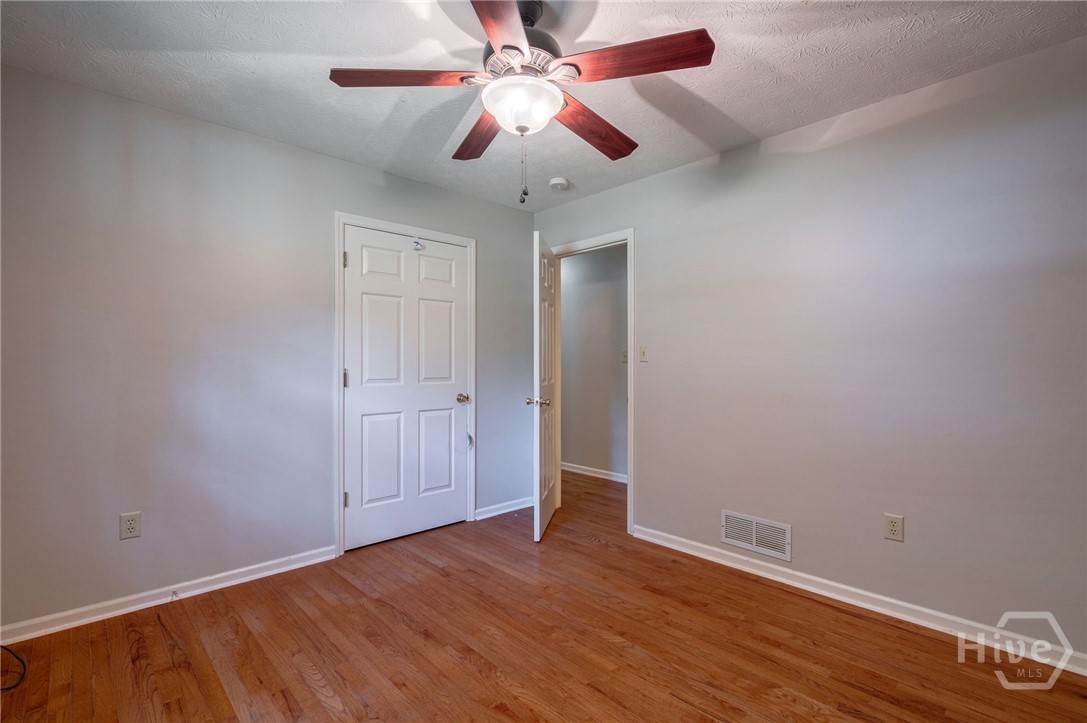1161 Windsor Drive Property Photo 25