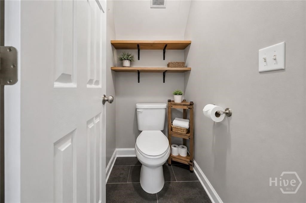 2530 River Run Drive Property Photo 37