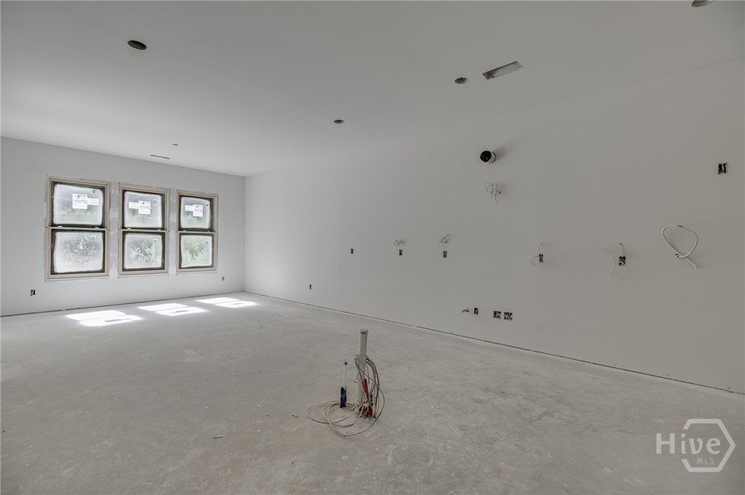 423 Lake Vista Drive Property Photo 11