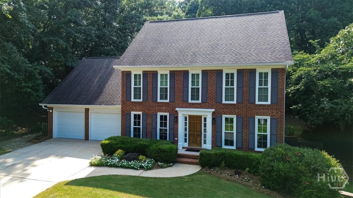 121 Ashbrook Drive Property Photo 1