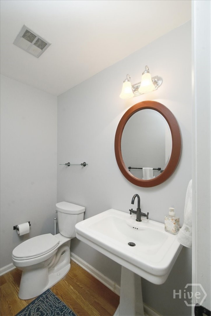 121 Ashbrook Drive Property Photo 15