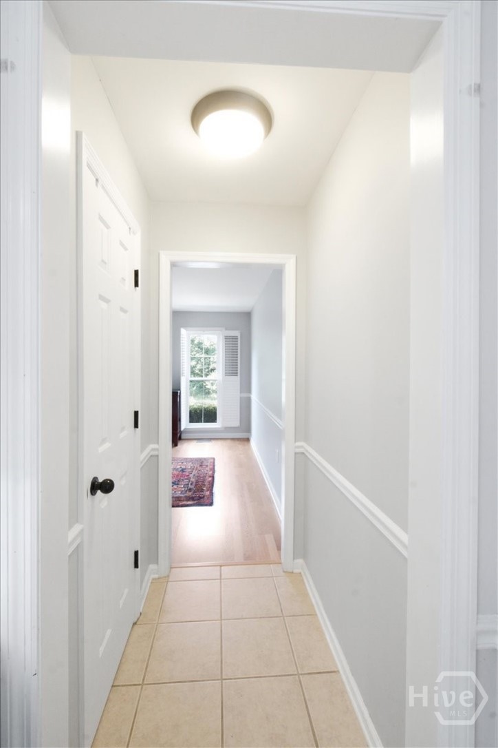 121 Ashbrook Drive Property Photo 23