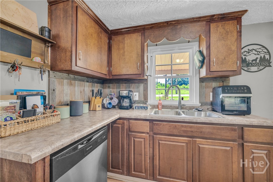 4119 Hwy 106 N Property Photo 13