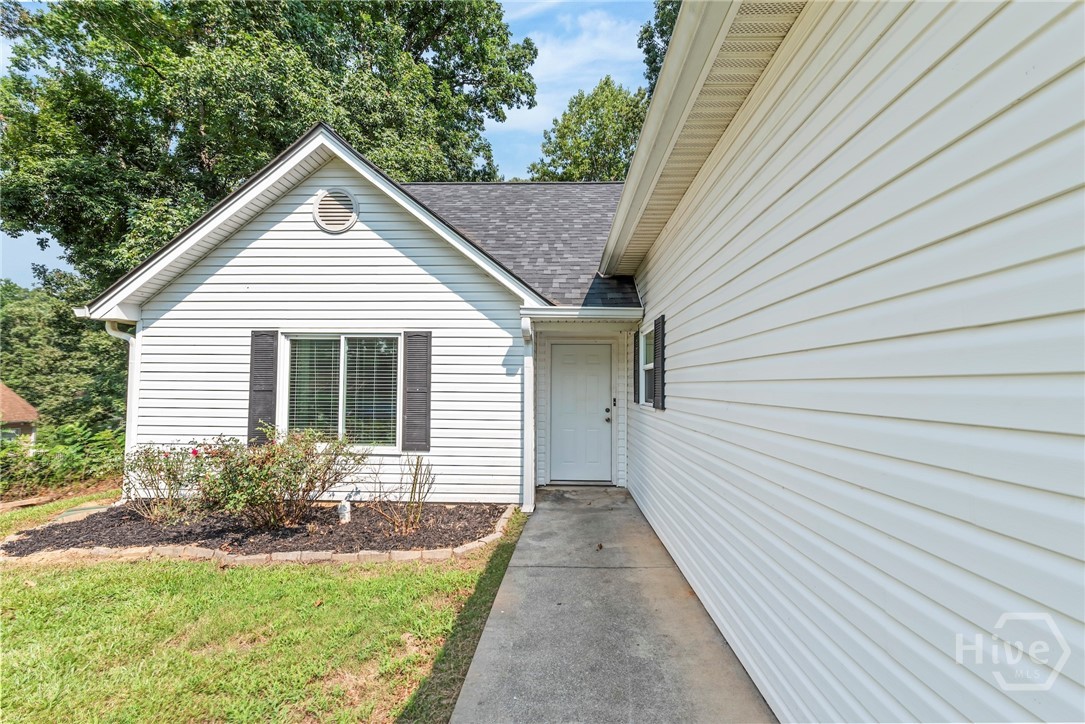 185 Jimmy Reynolds Drive Property Photo 2