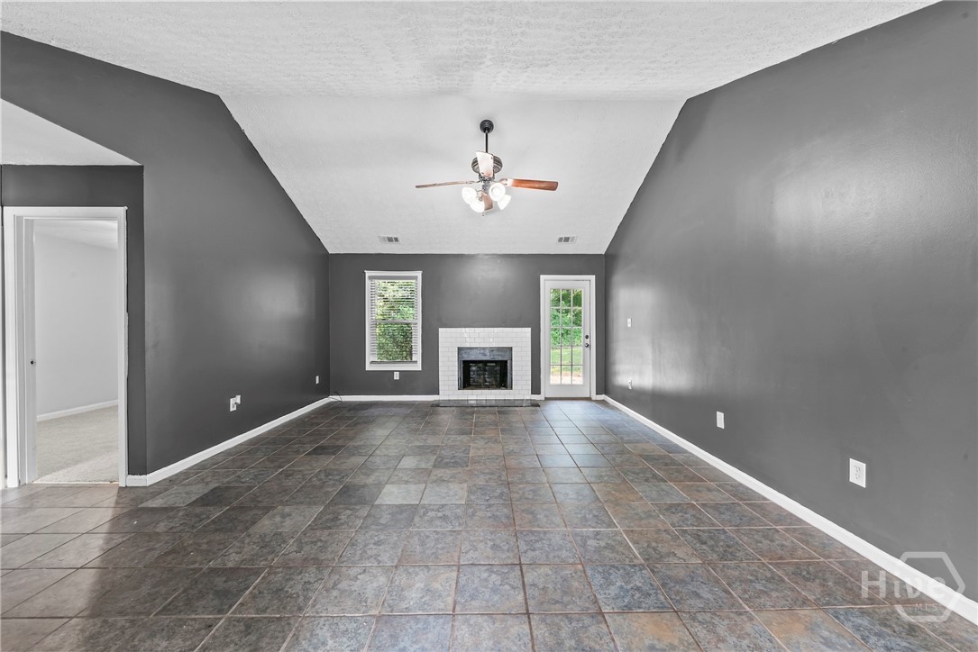 185 Jimmy Reynolds Drive Property Photo 3