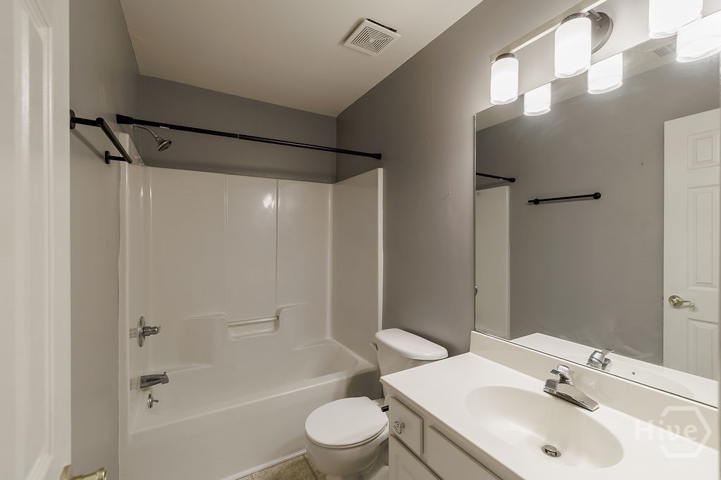 101 Wood Lake Drive 310 Property Photo 19