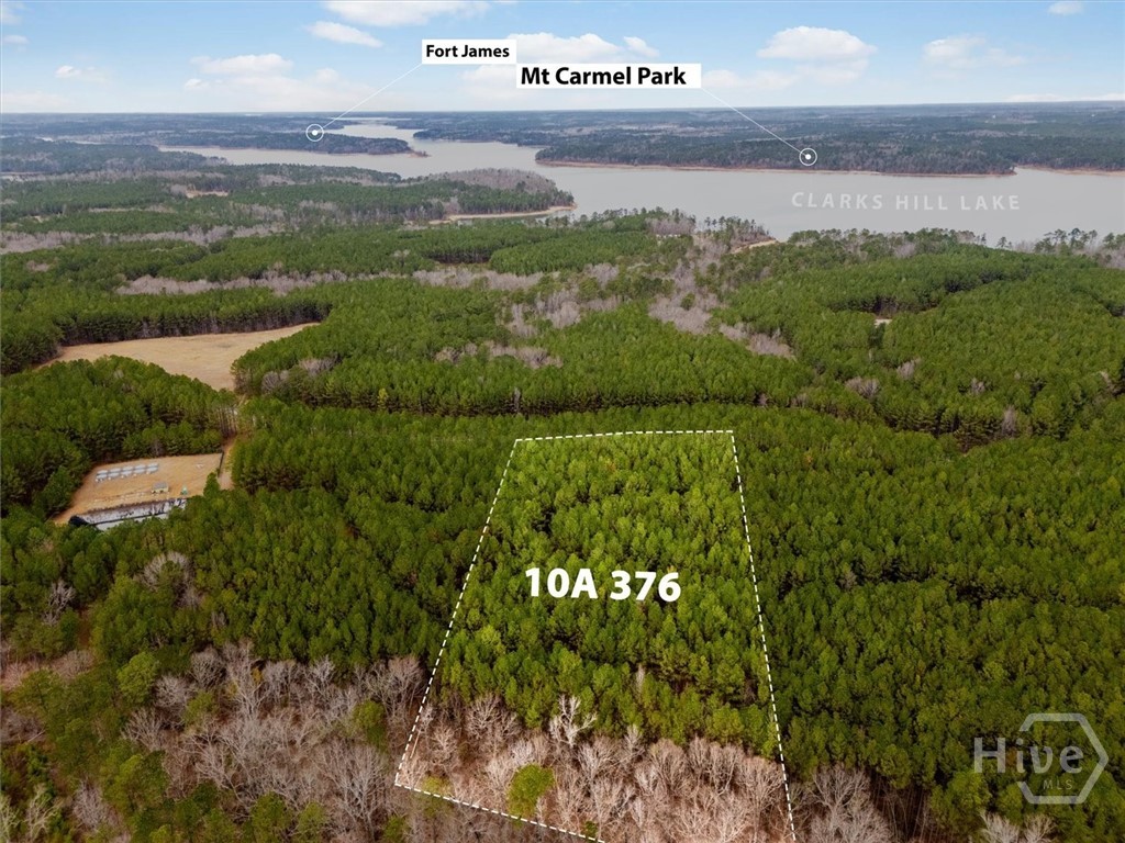 1004 Hesters Ferry Road Property Photo 11