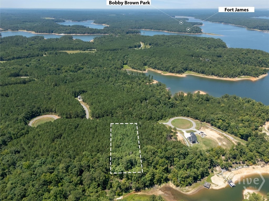 1250 Striper Cove Property Photo 4