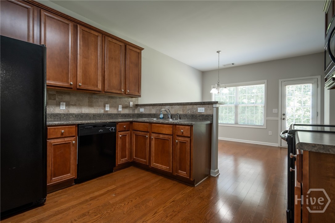 168 Putters Drive Property Photo 16