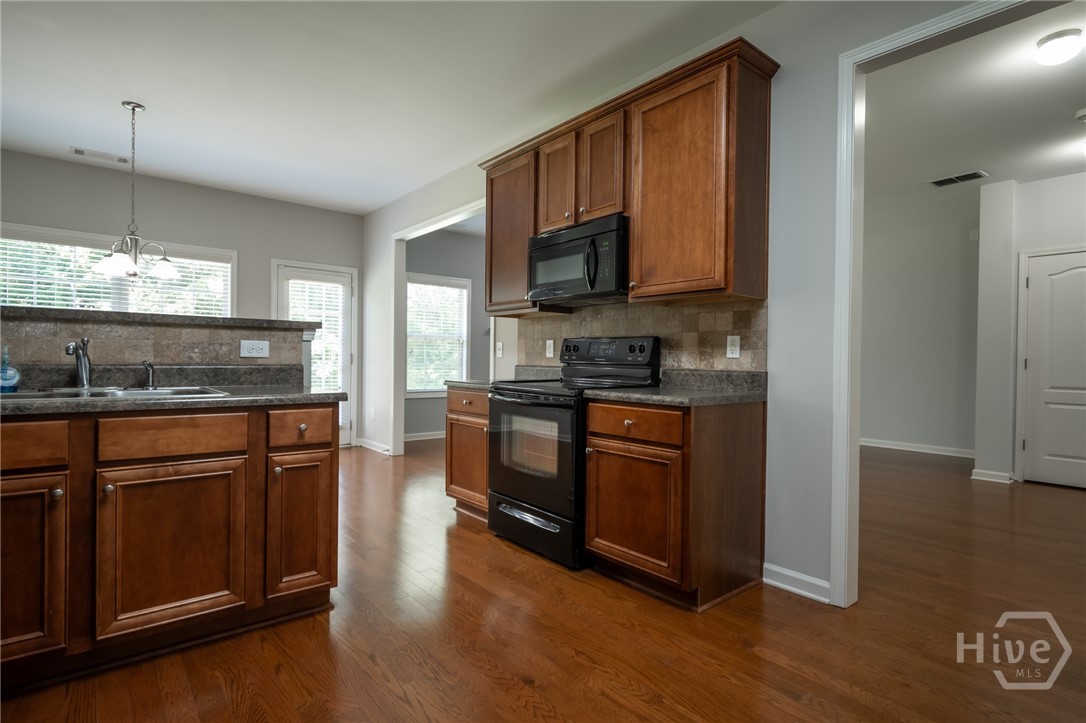 168 Putters Drive Property Photo 17