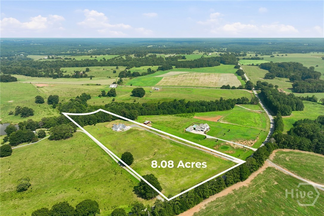5631 Sandy Creek Road Property Photo 4