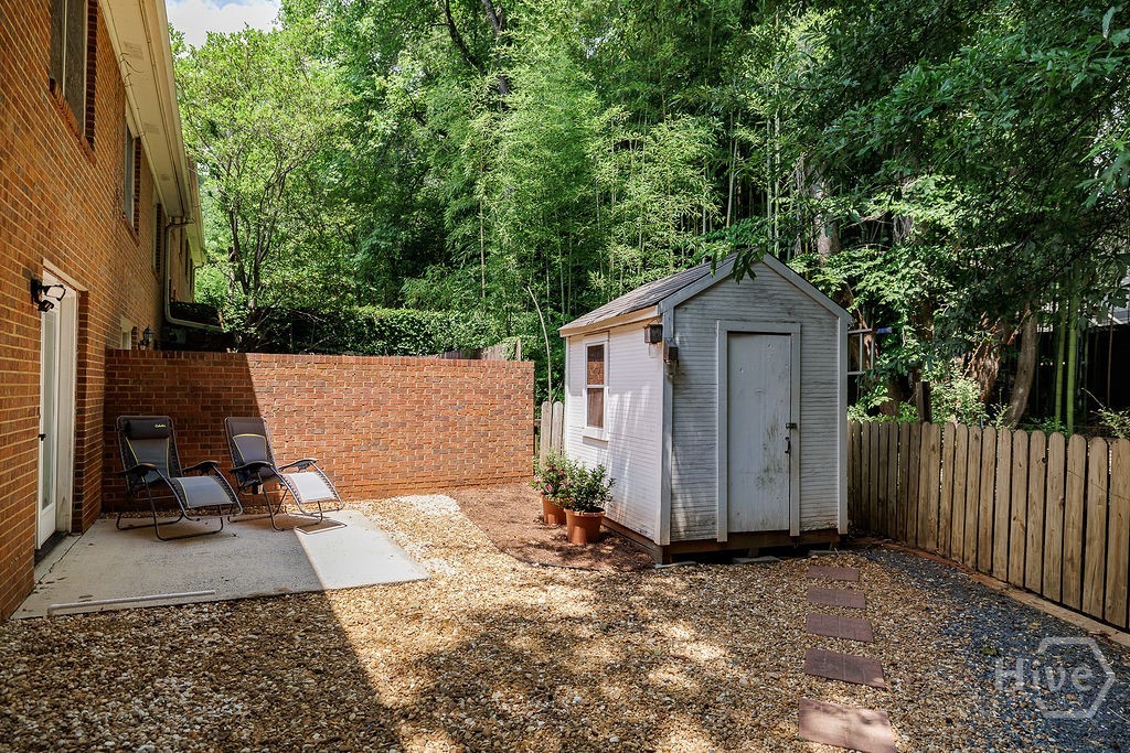 220 Eaglewood Court Property Photo 22