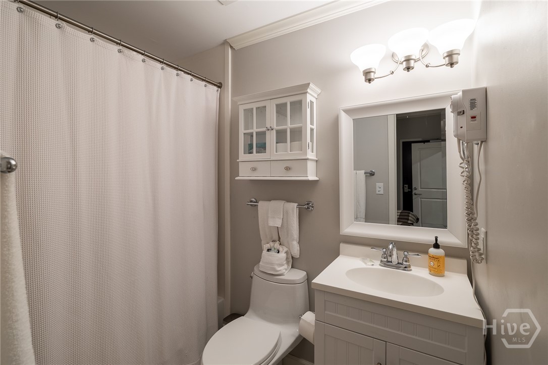250 Broad Street W 819 Property Photo 22