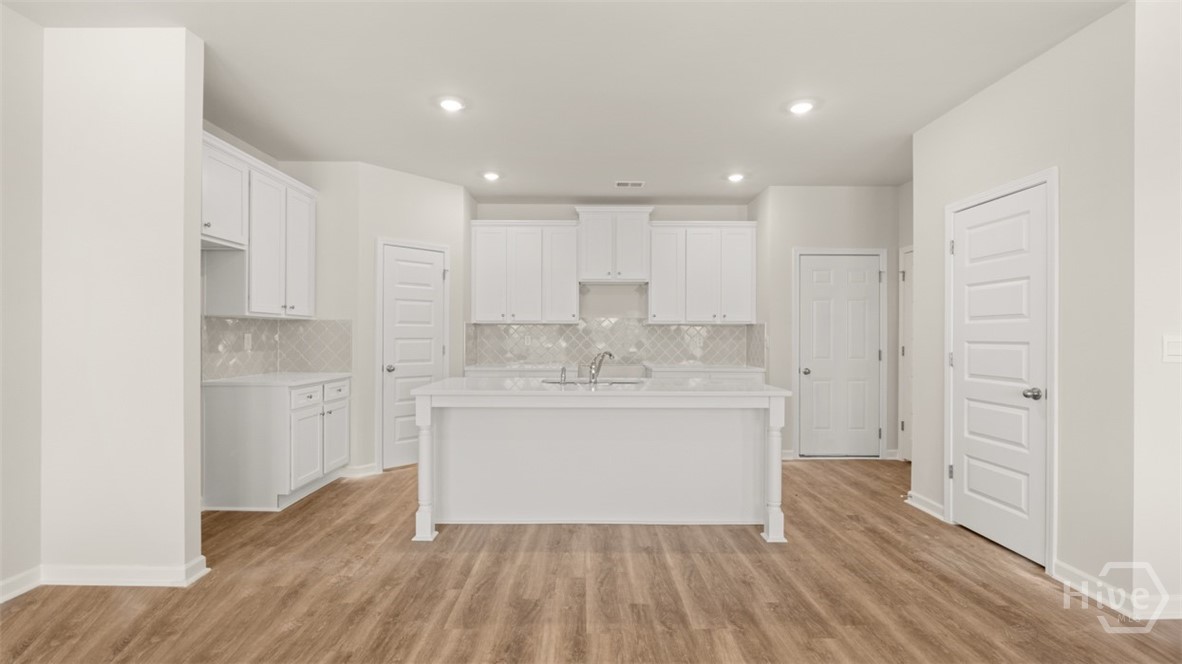 349 Tate Street Property Photo 13