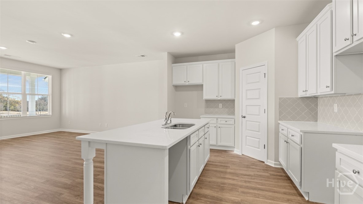349 Tate Street Property Photo 15