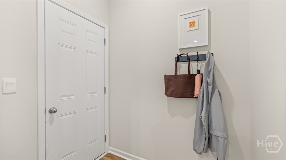 331 Tate Street Property Photo 19