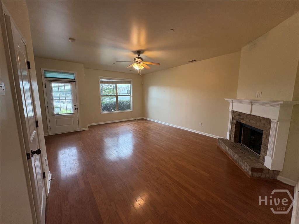 127 Red Maple Drive Property Photo 7