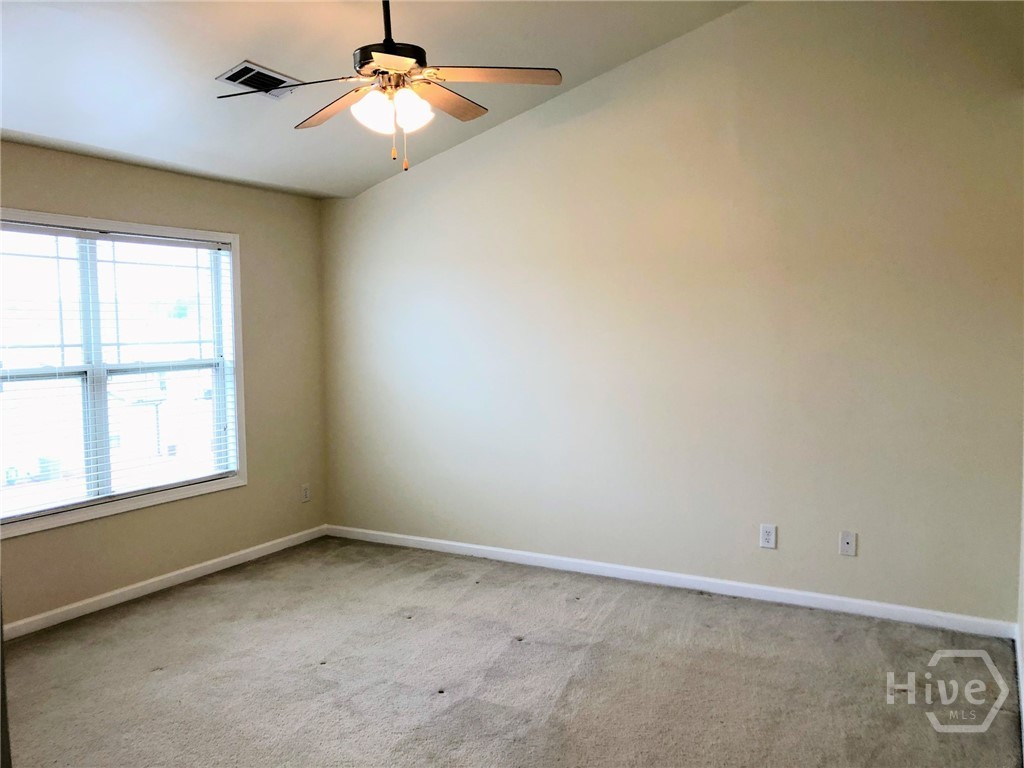 127 Red Maple Drive Property Photo 9