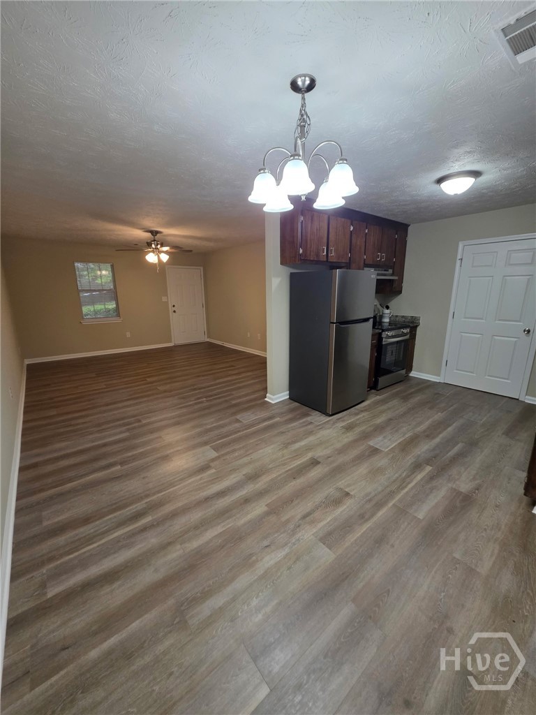 220 Big Oak Circle Property Photo 6