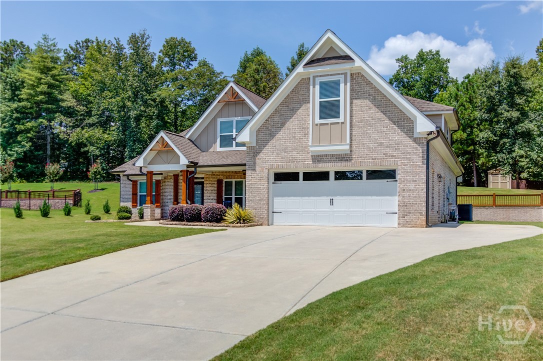 222 Ivey Drive Property Photo 3