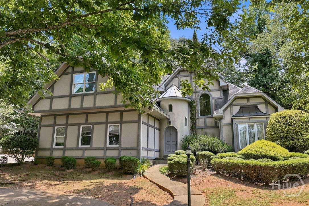 372 Woodhaven Drive Property Photo 1