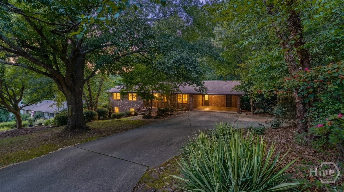 759 Riverhill Drive Property Photo