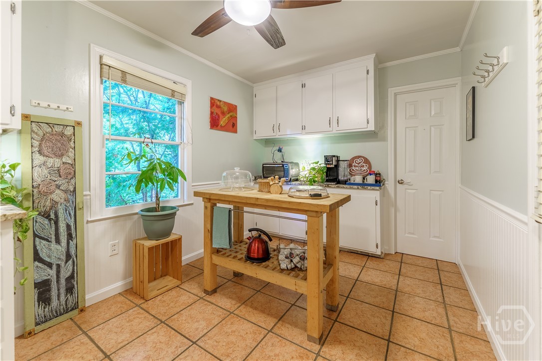 759 Riverhill Drive Property Photo 14