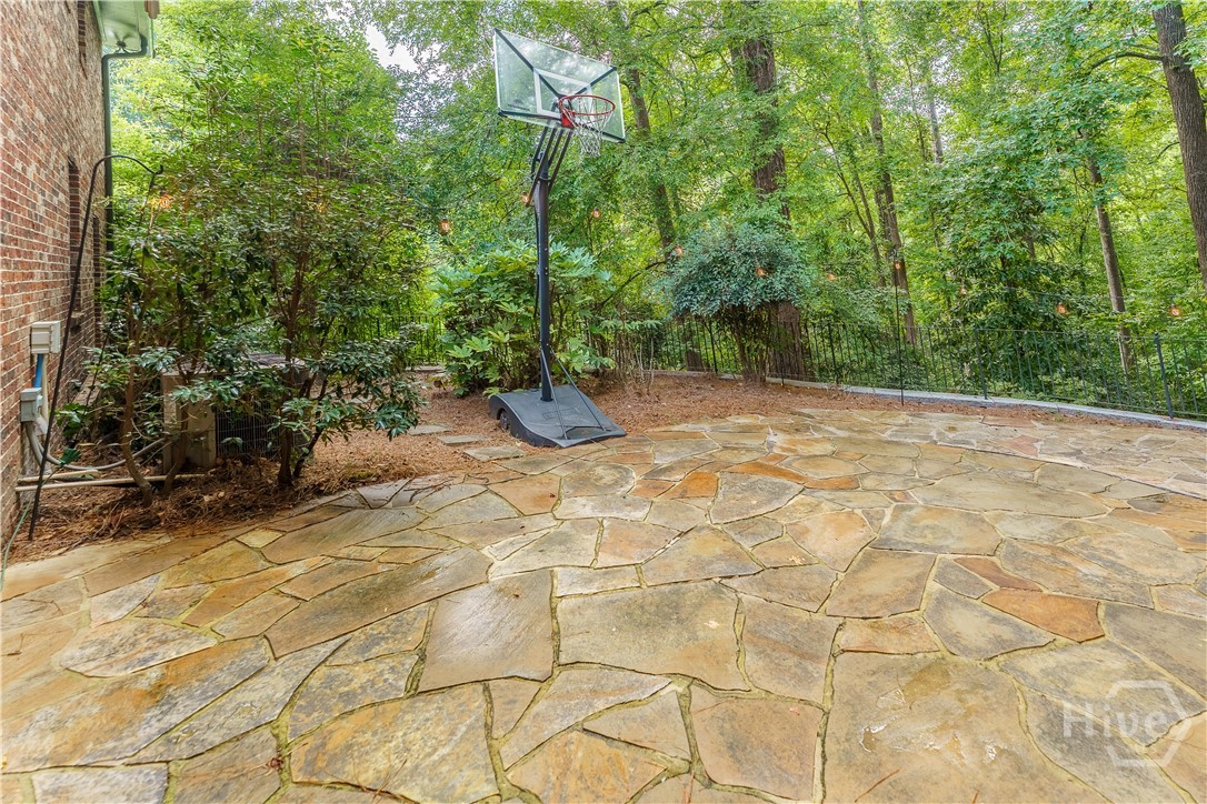 759 Riverhill Drive Property Photo 36