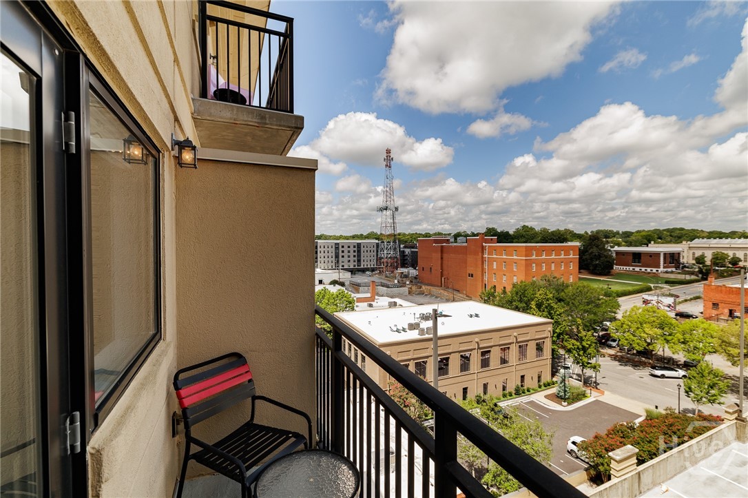 250 W Broad Street 706 Property Photo 21