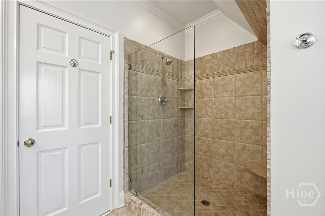 221 Hamilton Road Property Photo 37