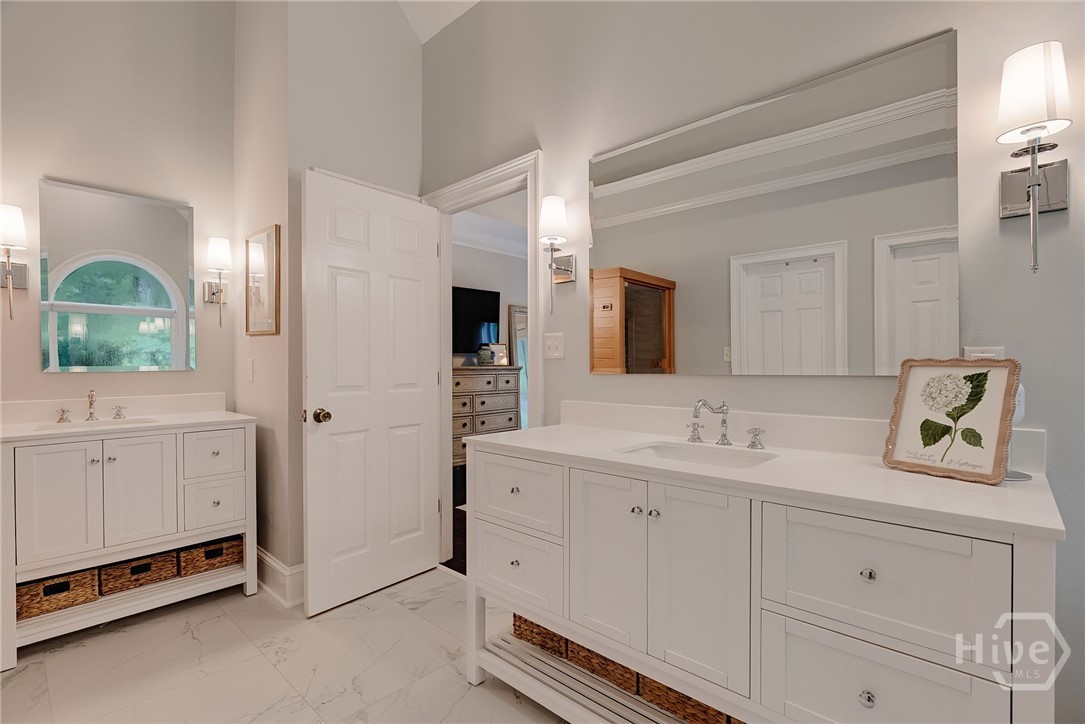 152 Thornhill Drive Property Photo 32
