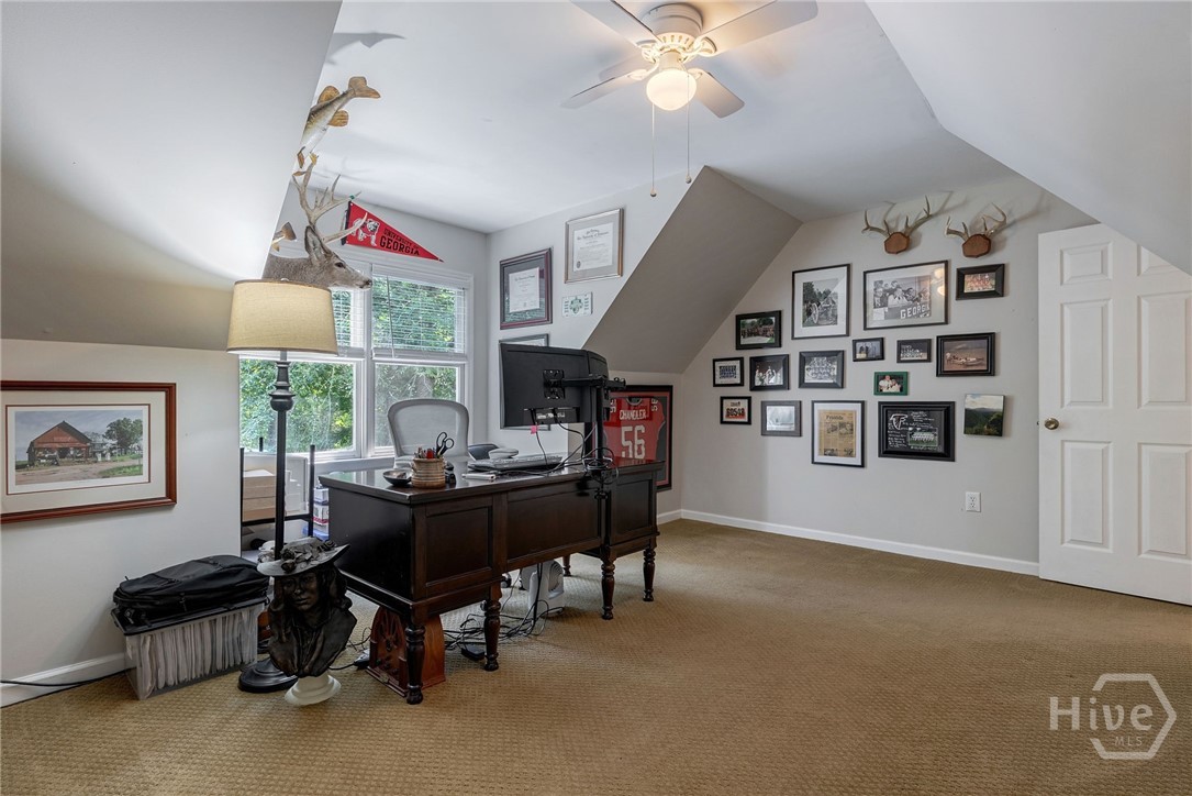 152 Thornhill Drive Property Photo 43