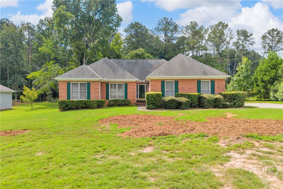 4841 Thornwood Drive Property Photo 1