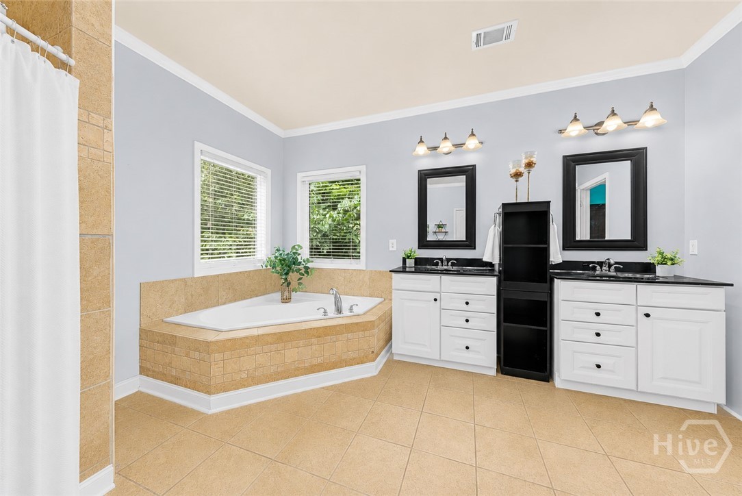 235 Brooks Road Property Photo 10