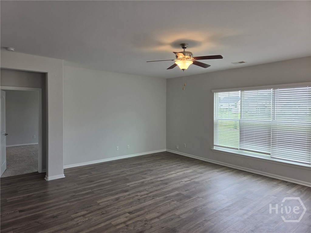9 Headlands Court Property Photo 6