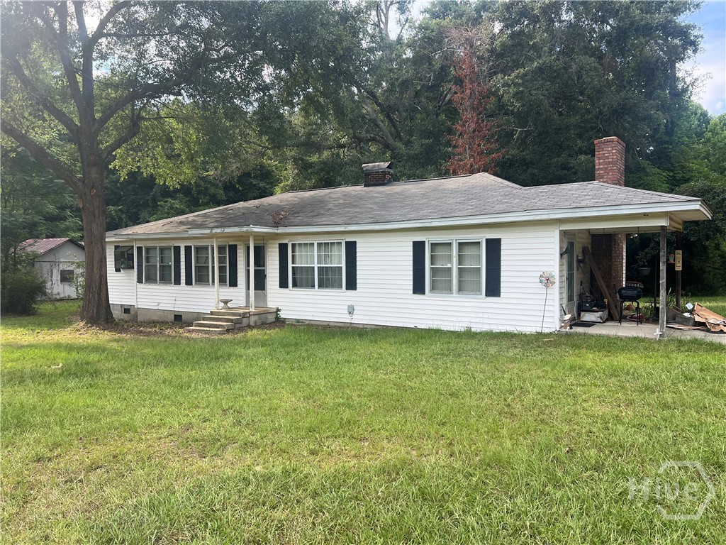5877 Lexington Road Property Photo 1