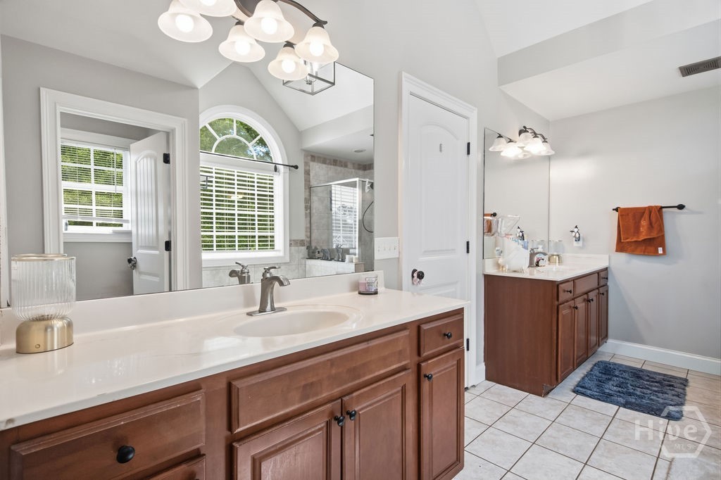 10 Toscanno Drive Property Photo 22