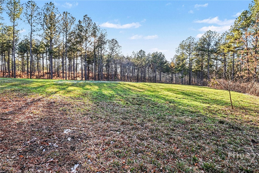 2285 Cherokee Road Property Photo 9