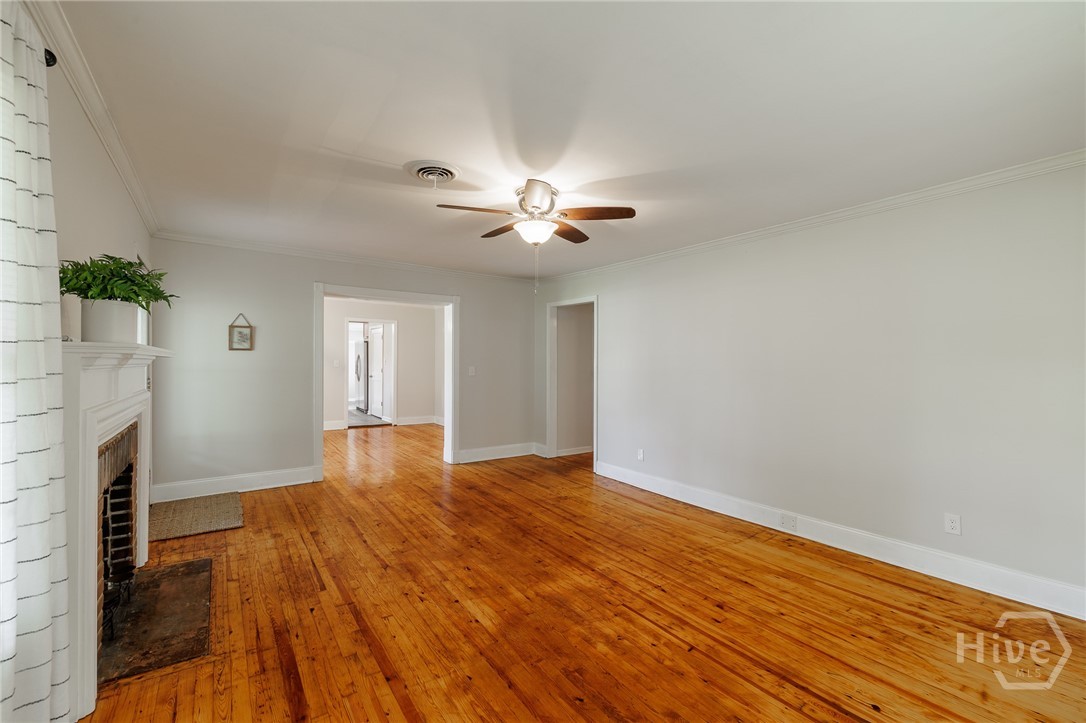 382 Elizabeth Street Property Photo 8
