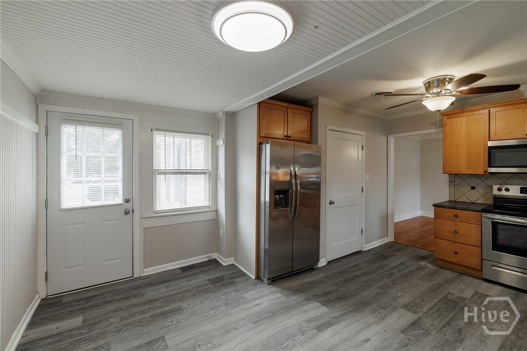 382 Elizabeth Street Property Photo 15