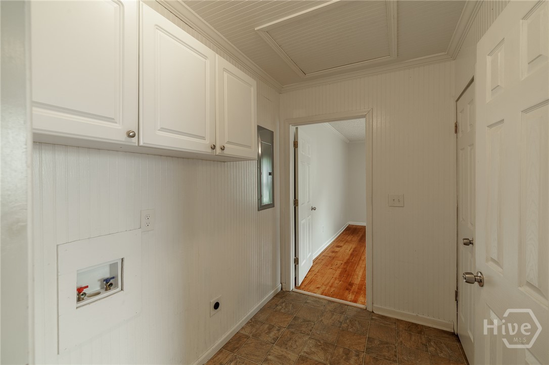 382 Elizabeth Street Property Photo 24