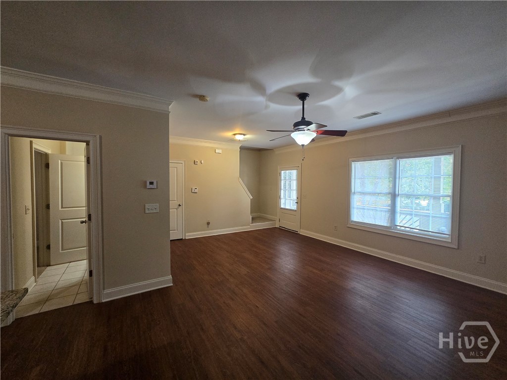 239 Ruth Street 1 Property Photo 6
