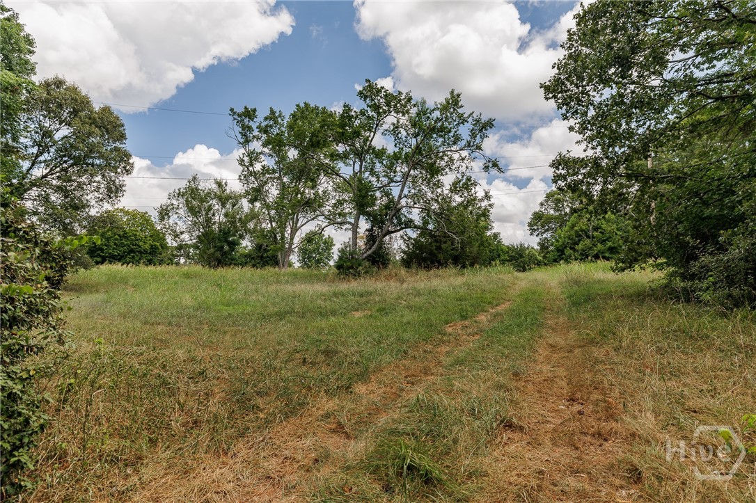 6070 Old Jefferson Road Property Photo 11