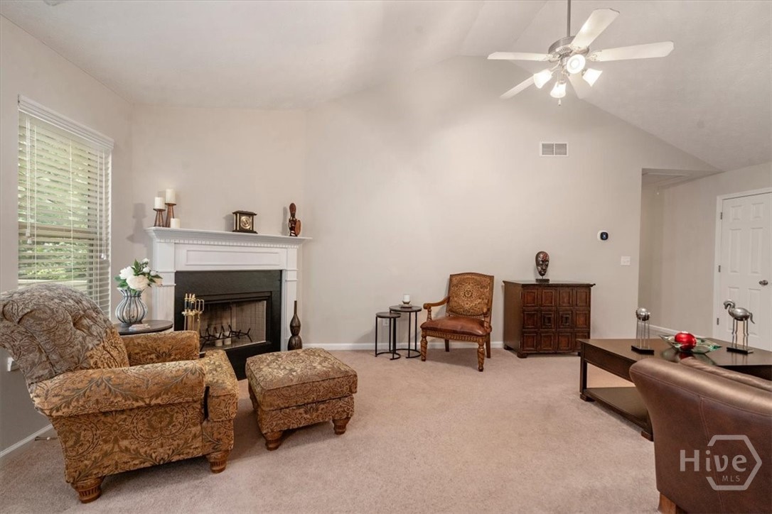 413 Tori Drive Property Photo 6